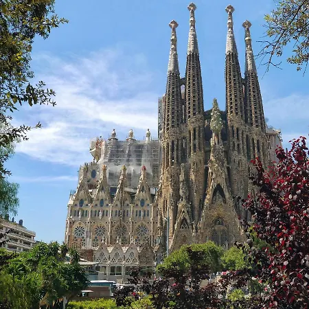 Mun41 - Mun41 - Sagrada Familia Private Terrace * Barcelona